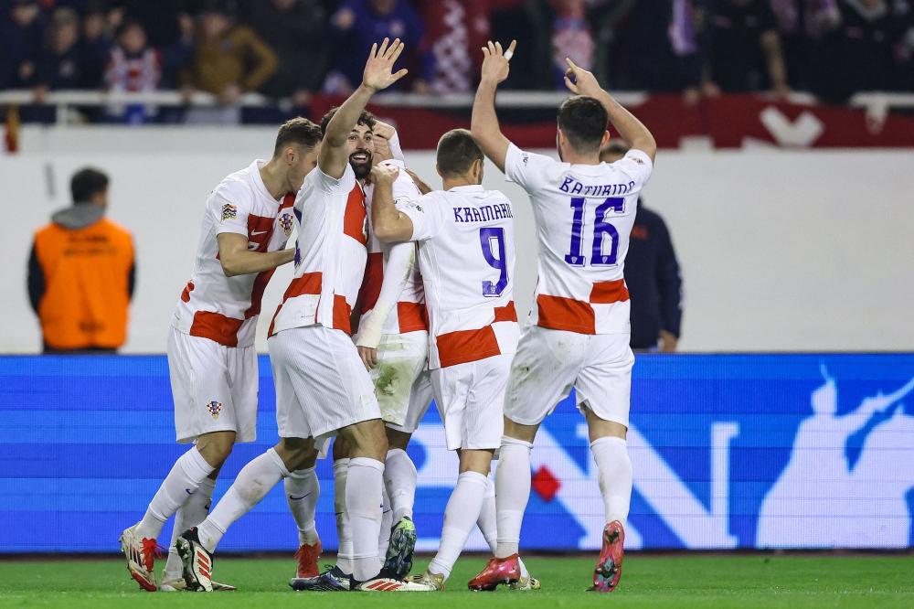 与东契奇联 与东契奇联