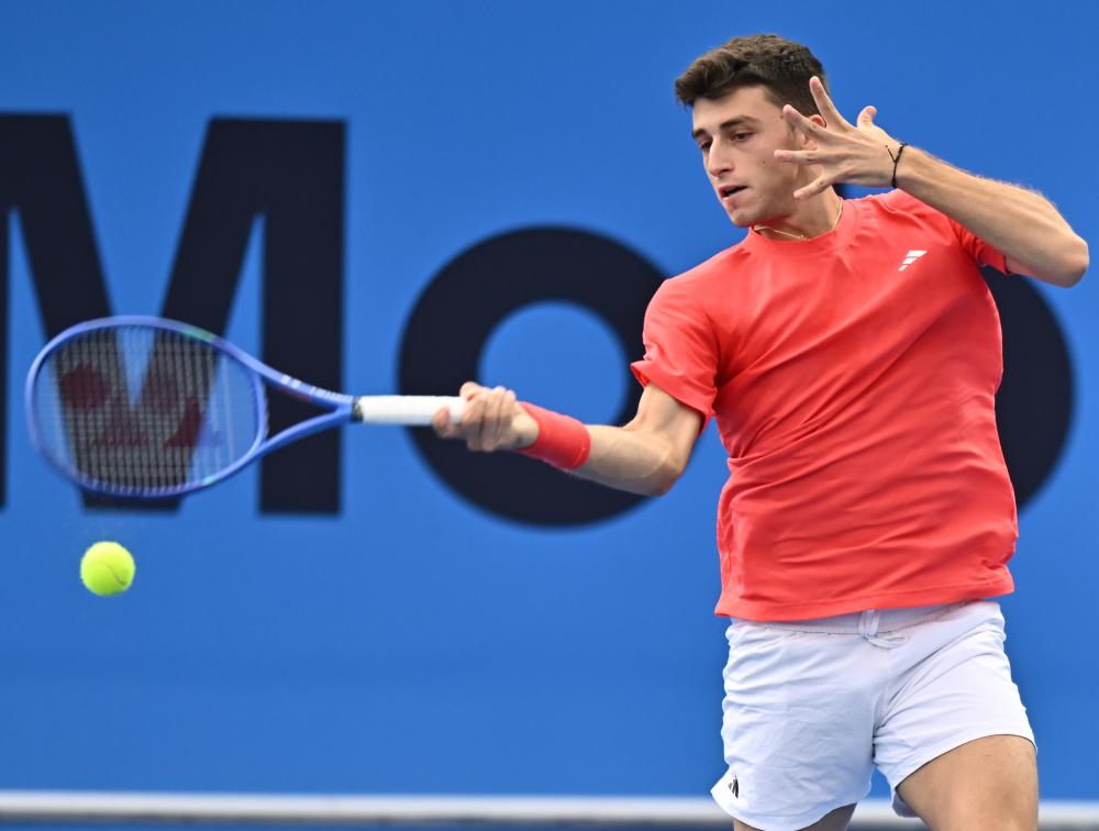 队立即采取 队立即采取